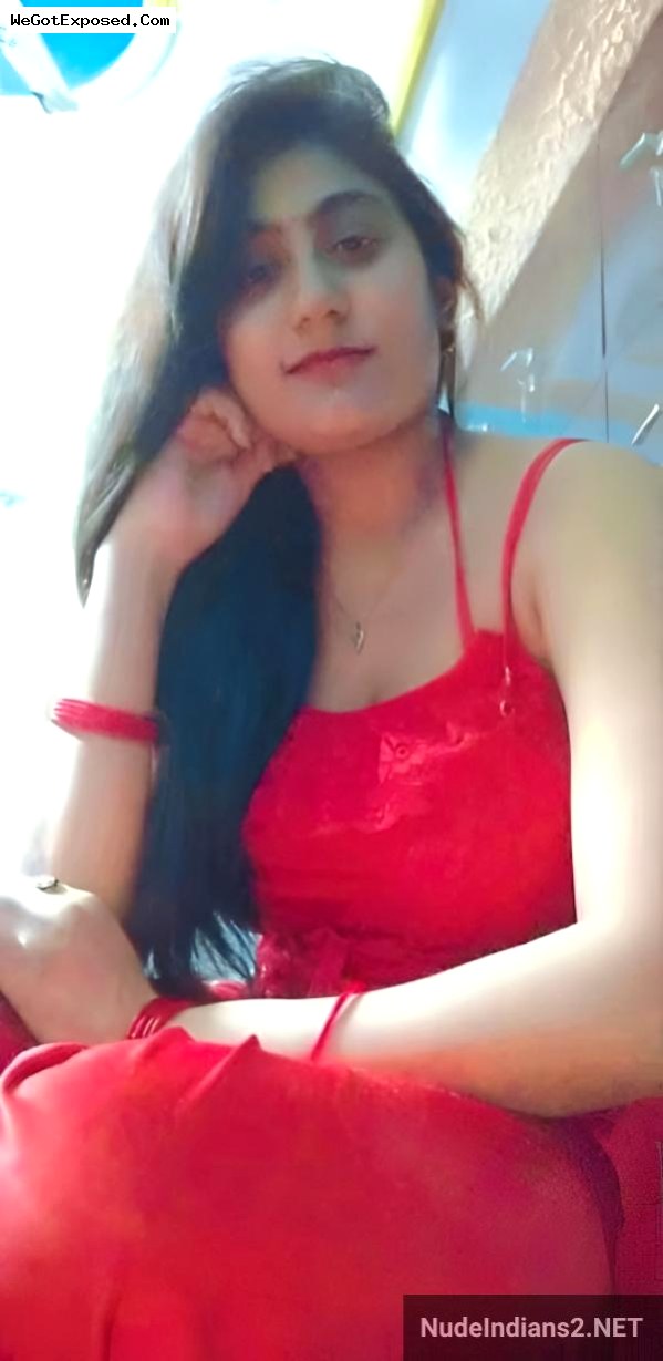 Big tits Kolkata English teacher in sexy bra teasing PT sir 14