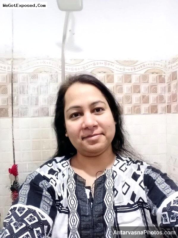Fat ass Pakistani bhabhi nudes – lover ko bheje hue 1