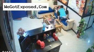 Scandal Indian guy’s office sex MMS with a busty girl