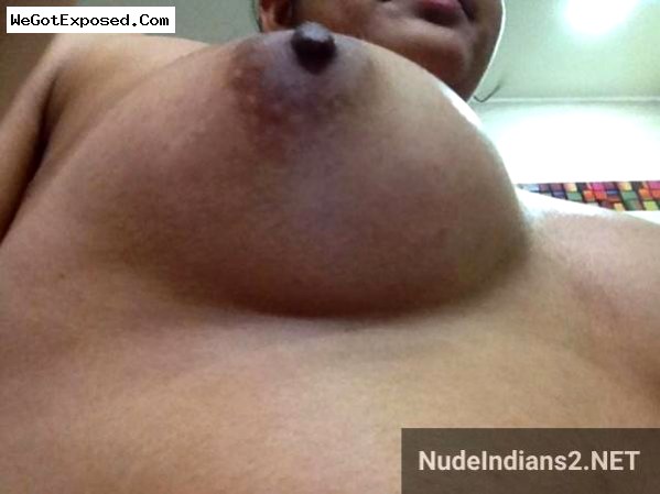 Kanpur girl Pratima’s boobs selfies taken before marriage 13