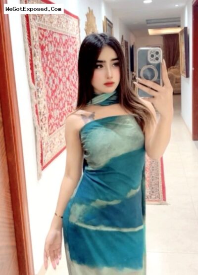 Pakistani Influencer Maryamjutt Candy Topless Boobs Pussy Teasing Viral MMS