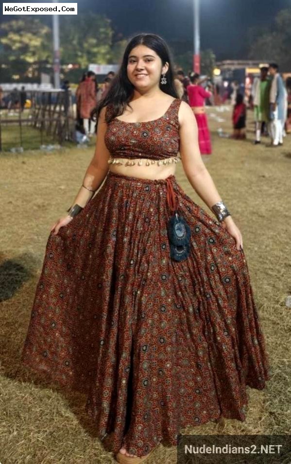 Punjabi girl Sehaj Gill’s big tits selfies & hot body show 15