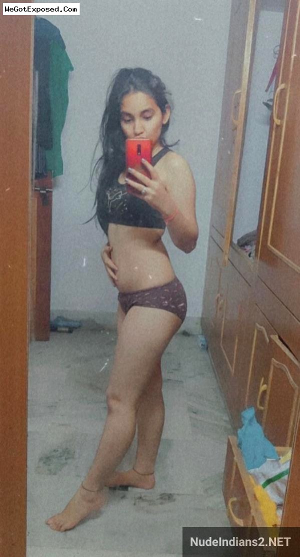 Slim Patna college GF Anjali’s small boobs & lingerie pics 7
