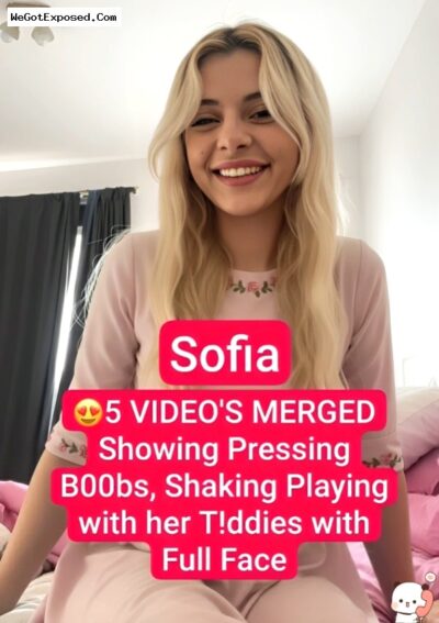 Viral Influencer Leaked MMS Pressing Boobs Shaking