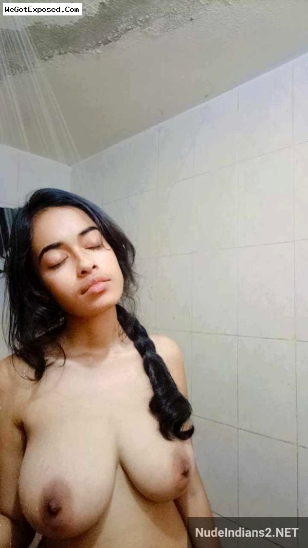 Viral! Preety Muslim GF Sameera’s big tits & sexy body pics 9