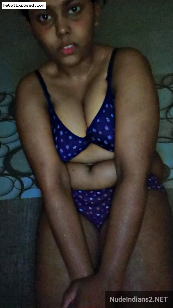 Big boobs Solapur girl Rupali posing in bra panty at home 16