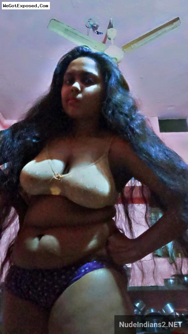 Big boobs Solapur girl Rupali posing in bra panty at home 2