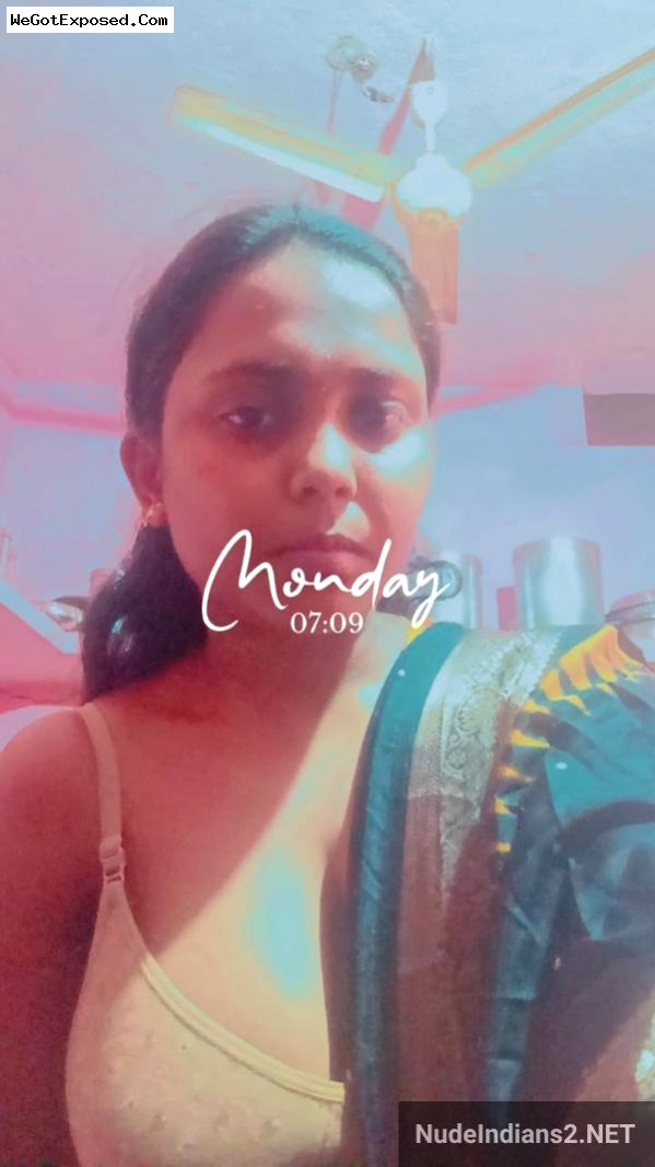 Big boobs Solapur girl Rupali posing in bra panty at home 4