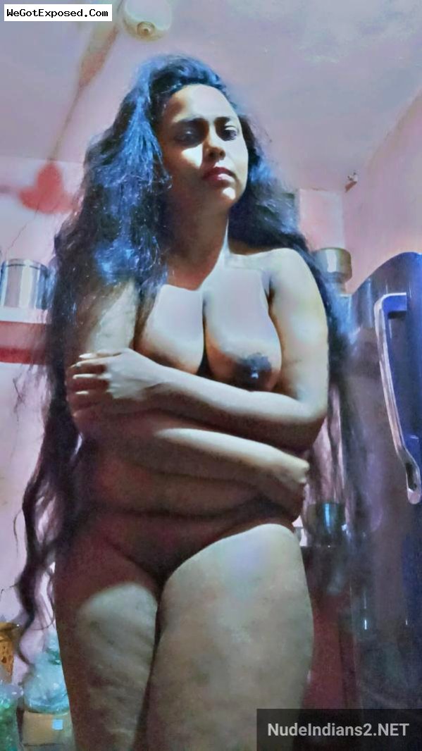 Big boobs Solapur girl Rupali posing in bra panty at home 6