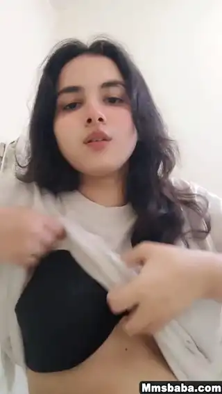 Horny Telugu Girl Blowjob MMS