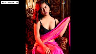 Indian Model Yajna Seni Nude Tits Blowjob With Face