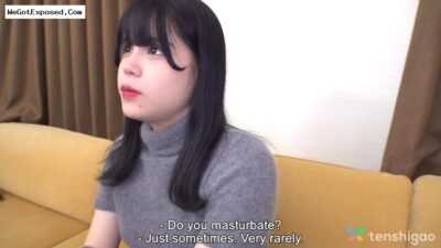 Miu Akino Is A Cute College Babe Who Needs Money