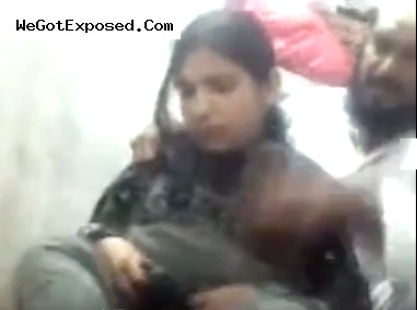 Paki Hijabi Aunty With Big Boobs Leaked Video With Maulvi