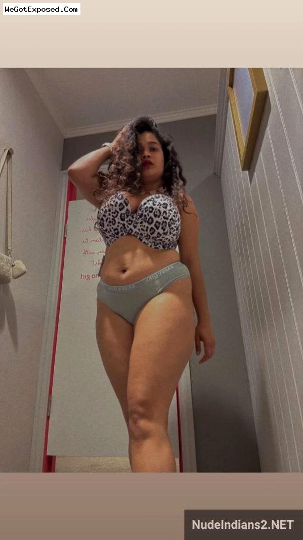 Pune GF nurse Sayali Patil’s huge boobs & lingerie selfies 14