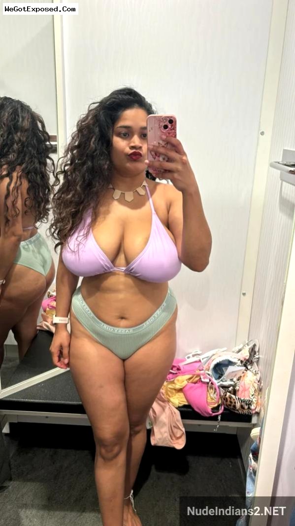 Pune GF nurse Sayali Patil’s huge boobs & lingerie selfies 2