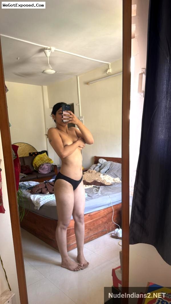 Punjabi girl Kiran’s sexy boobs & nude selfies in PG room 8