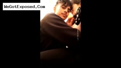 Teen Girl Restorent Me Sex Kiya Boyfriend Ke Sath Full Video