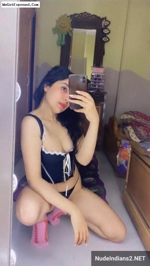 Viral! Muslim NRI GF Nadira’s nude modelling on Instagram 6