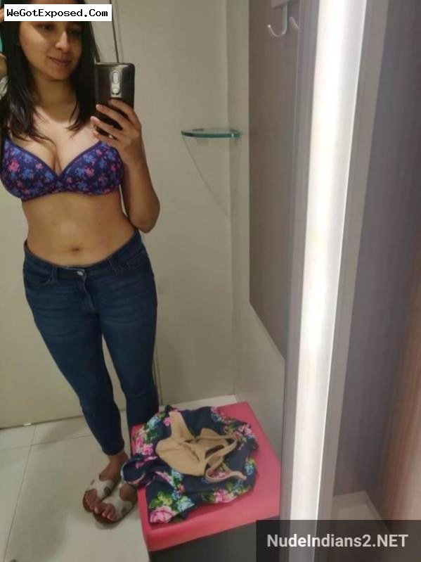 Young Gujarati wife Heena’s big tits selfies in bra panties 1